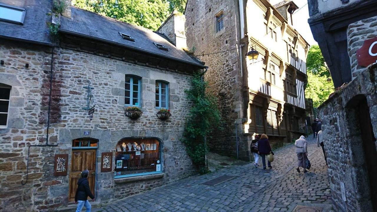 Maison Du Petit Fort Vila Dinan Exterior foto